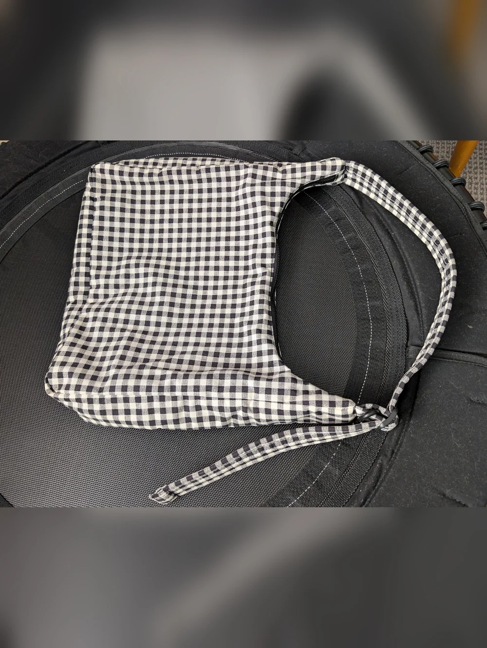 Baggu Nylon Shoulder Black and white gingham bag - Picture 2 of 8